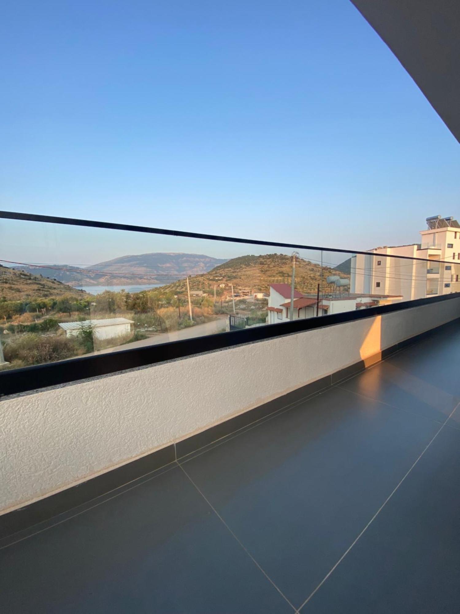 Apartamento Karafili House *